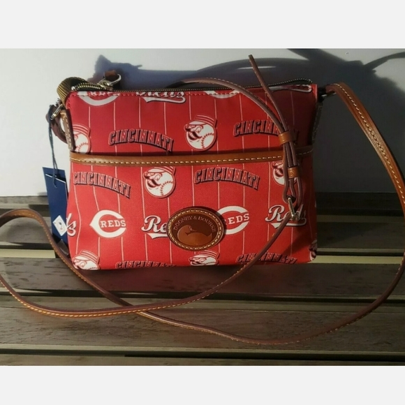 Dooney & Bourke Handbags - Cincinnati Reds Dooney & Bourke Crossbody Purse Handbag & Coin Purse MLB $218